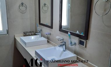 Casa en alquiler, 5 ambientes.  Terralagos, Canning