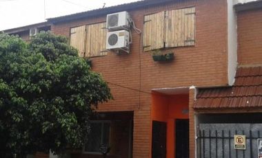 DUPLEX 4 AMB. AL FRENTE
