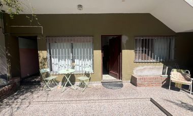 HERMOSO PH EN VENTA - ZONA FLORIDA - LAVALLE al 2300