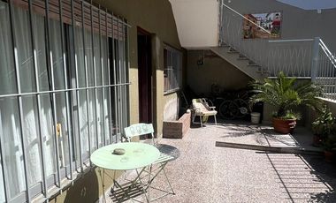 HERMOSO PH EN VENTA - ZONA FLORIDA - LAVALLE al 2300