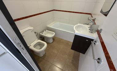 Departamento de 2 Ambientes con  balcón moderno y luminoso  - Wilde