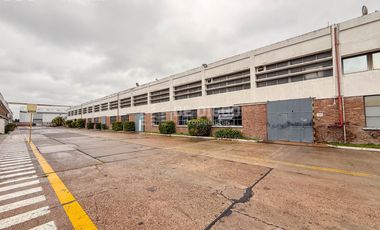 Deposito Industrial en alquiler de 1336 m2 cubiertos, La Tablada, La Matanza.