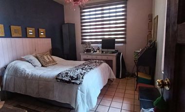 Residencia con Amplios Espacios y Jardín en Lomas de Sierra Juárez