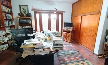 Residencia con Amplios Espacios y Jardín en Lomas de Sierra Juárez