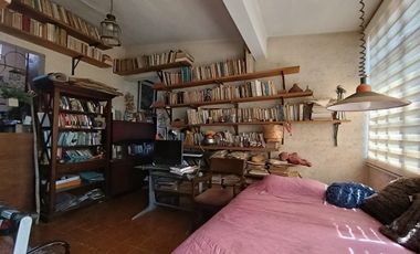 Residencia con Amplios Espacios y Jardín en Lomas de Sierra Juárez