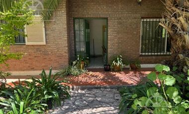 Casa en venta en Hindu Club