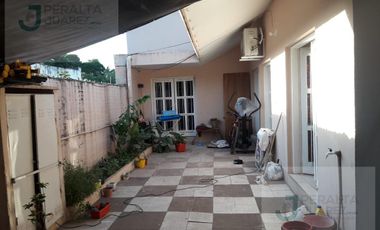 Casa en VENTA 2 dormitorios Villa Angela -Centro-