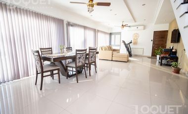 Casa de 3 dormitorios - Barrio Privado 