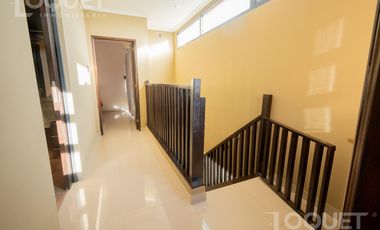 Casa de 3 dormitorios - Barrio Privado 