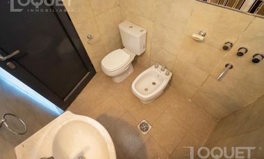 Casa de 3 dormitorios - Barrio Privado 