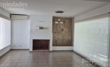Alquiler amplia casa B Privado 