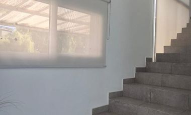 Alquiler amplia casa B Privado 