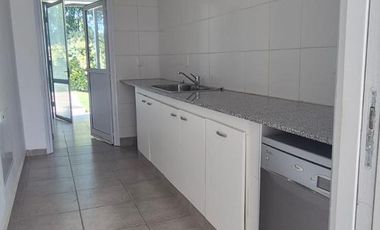 Alquiler amplia casa B Privado 