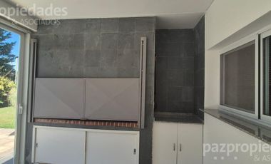 Alquiler amplia casa B Privado 