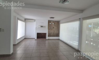 Alquiler amplia casa B Privado 
