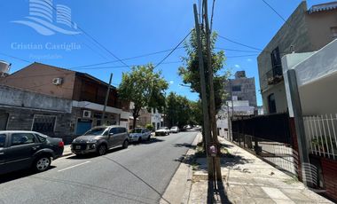 Casa 5 Ambientes en Venta en Villa Adelina
