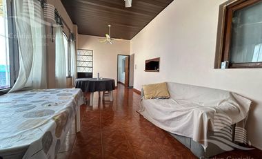 Casa 5 Ambientes en Venta en Villa Adelina