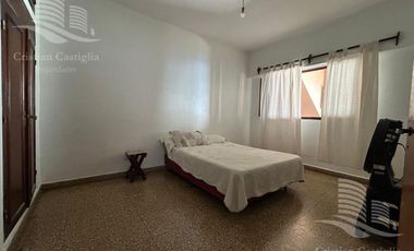 Casa 5 Ambientes en Venta en Villa Adelina