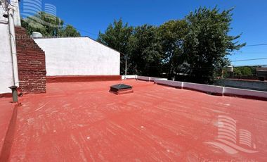 Casa 5 Ambientes en Venta en Villa Adelina