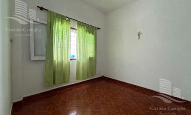 Casa 5 Ambientes en Venta en Villa Adelina