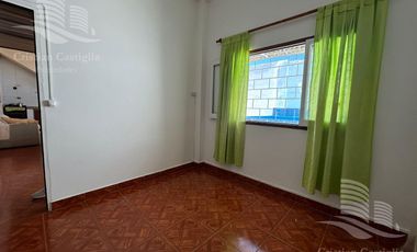 Casa 5 Ambientes en Venta en Villa Adelina