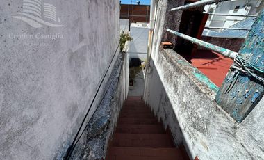 Casa 5 Ambientes en Venta en Villa Adelina