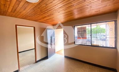 CASA EN ARRIENDO BARRIO VILLA DEL RIO|9559