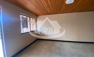 CASA EN ARRIENDO BARRIO VILLA DEL RIO|9559