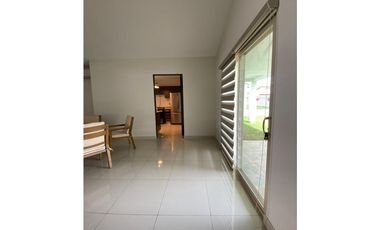 Se Alquila Casa en Spring Hills, Costa Verde 