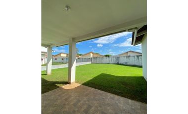 Se Alquila Casa en Spring Hills, Costa Verde 