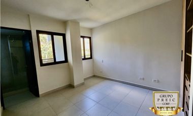A ESTRENAR - EMBASSY VILLAGE - 2 HABITACIONES - $265,000 dl