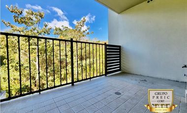 A ESTRENAR - EMBASSY VILLAGE - 2 HABITACIONES - $265,000 dl