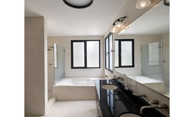 Costa del Este, 460m2 4rec, piscina a solo $1.2M