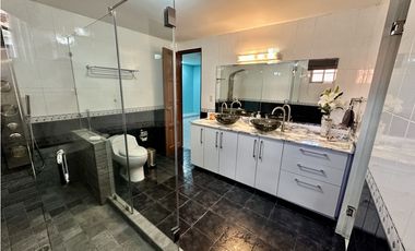 Se vende casa en Altos de Panamá