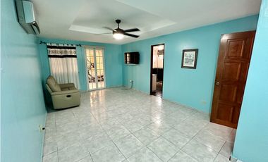 Se vende casa en Altos de Panamá