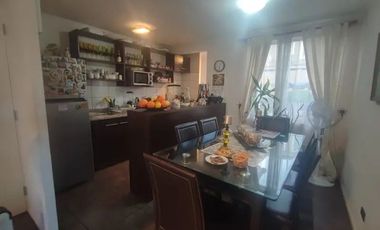 Precioso patio jardín, Umbrales de Buin, entrega inmediata