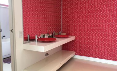 Moderna casa de diseño en Zona Iglesia. Espectaculares vistas Piscina.