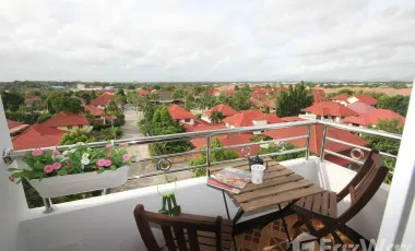 1 Bedroom Condo for sale at Rayong Royal Peak 2