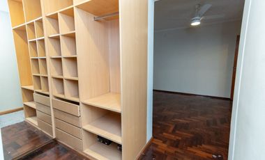 CASA EN BARRIO CANDIOTI CON COCHERA Y PILETA