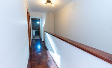 CASA EN BARRIO CANDIOTI CON COCHERA Y PILETA