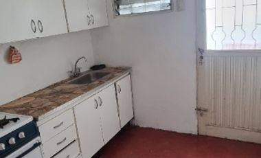 Departamento Tipo Casa en alquiler en Lomas de Zamora Oeste