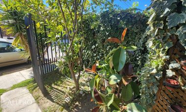CASA ESQUINA EN VENTA EN RANCAGUA 4 DORMITORIOS Y 2 BAÑOS