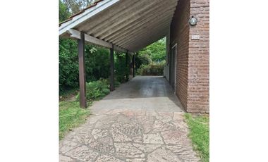 Chalet en zona ALFAR