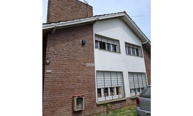 Chalet en zona ALFAR