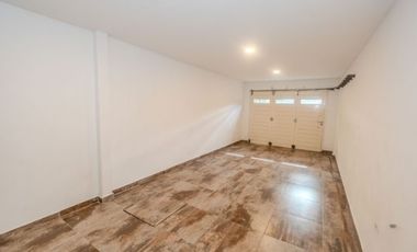 CHALET 4 AMBIENTES RECICLADO – LOS PINARES | Florisbelo 7200
