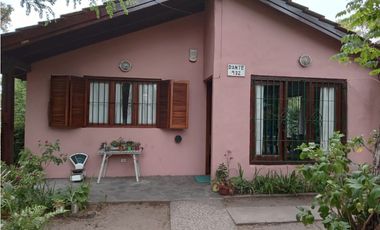 CASA EN OSTENDE