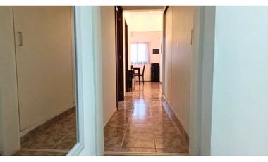Casa en venta Buenos Aires 1004, 3 dorm + oficina, cocherA