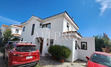 CASA EN VENTA EN SAN DAMIÁN RANCAGUA 3D 4B EN CONDOMINIO