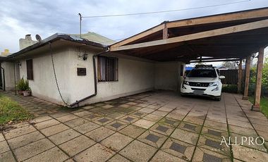 HERMOSA CASA ESQUINA CON PISCINA EN VILLA TRIANA, RANCAGUA