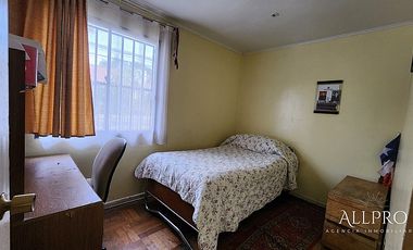 HERMOSA CASA ESQUINA CON PISCINA EN VILLA TRIANA, RANCAGUA